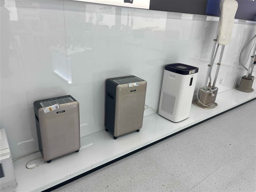 梅雨季 申城防潮用品熱銷(xiāo) 除濕類(lèi)家電銷(xiāo)售環(huán)比增長(zhǎng)90 , 防水神器 銷(xiāo)量走高